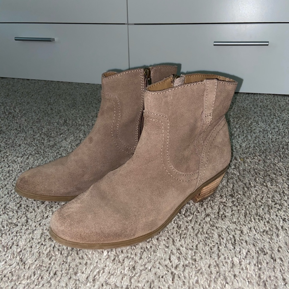 steve madden tan booties